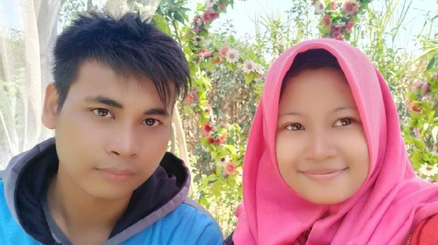 Aminatuz Zuroh & Ponari