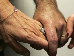 Keraton Agung Sejagat, Mengapa Perkumpulan Semacam Ini Ada Pengikutnya?