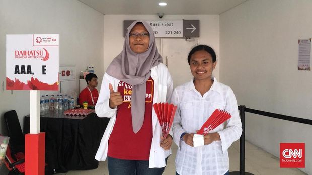Penonton Indonesia Masters 2020 rela antre sejak pagi.