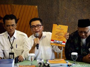 Tempuh Jalur Hukum, Helmy Yahya Gandeng Chandra Hamzah Lawan Dewas TVRI Tempuh Jalur Hukum, Helmy Yahya Gandeng Chandra Hamzah Lawan Dewas TVRI