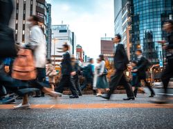 PP Ciptaker: Kerja Lembur Maksimal 4 Jam Sehari