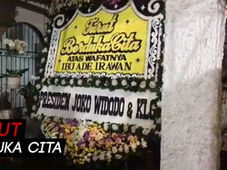 Karangan Bunga Jokowi hingga Ahok Hiasi Rumah Duka Ade Irawan