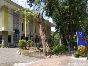 Pemkot Solo Permasalahkan Izin Penginapan UNS Inn