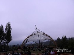 Momen Jazz di Atas Gunung Bromo yang Amat Membekas