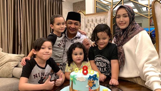 Keluarga Pasha dan Adelia
