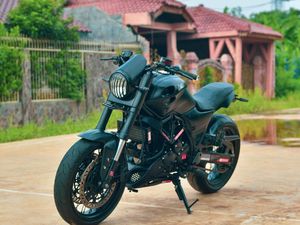 Wujud Yamaha Scorpio Bergaya Ducati Monster