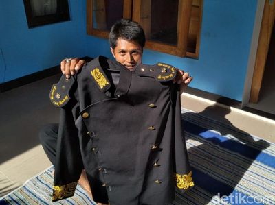 Ini Seragam Keraton Agung Sejagat Seharga Rp 2 Juta