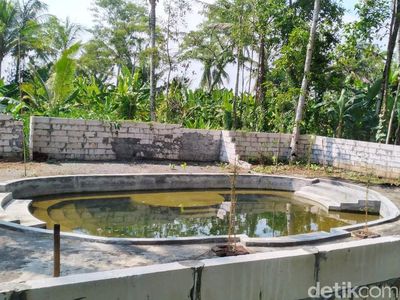 Penampakan Sendang Kamulyan di Keraton Agung Sejagat