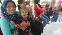 Peduli Sanitasi dan Bantu Peralatan Sekolah untuk Korban Banjir
