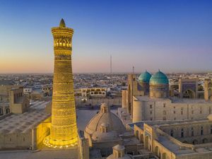 Iming-iming Uzbekistan untuk Turis: Subsidi Rp 42 Juta, andai...