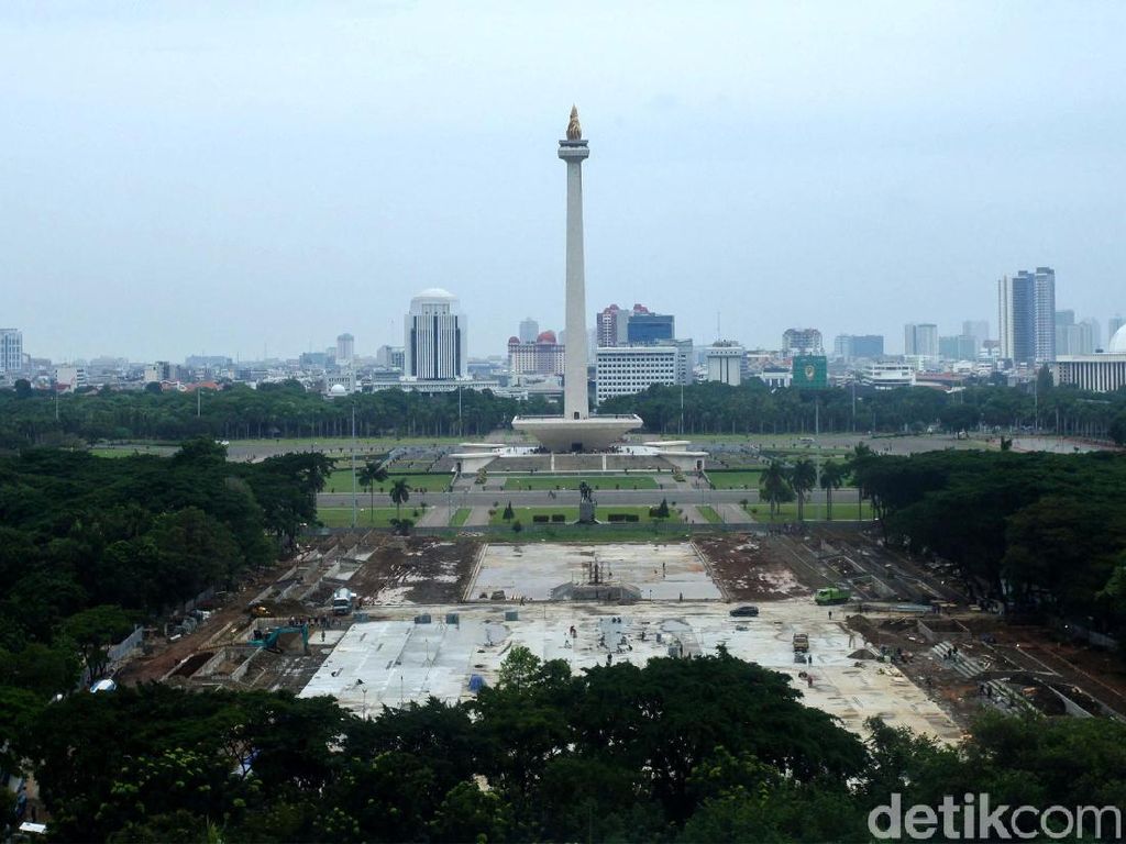 Anggota DPRD DKI Ungkap Kejanggalan Kontraktor Proyek Monas Anggota DPRD DKI Ungkap Kejanggalan Kontraktor Proyek Monas