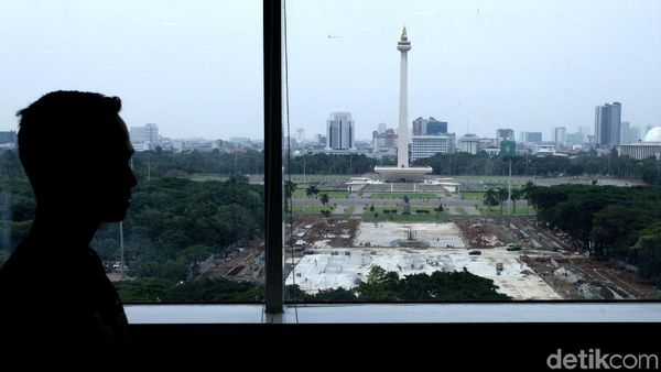Ini Proyek yang Bikin Monas Gundul dan Gersang