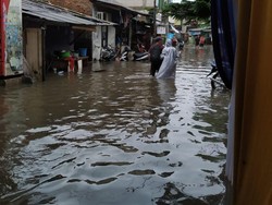 Ini Titik-titik Jalan Tergenang di Jakarta Usai Hujan Deras Pagi Tadi