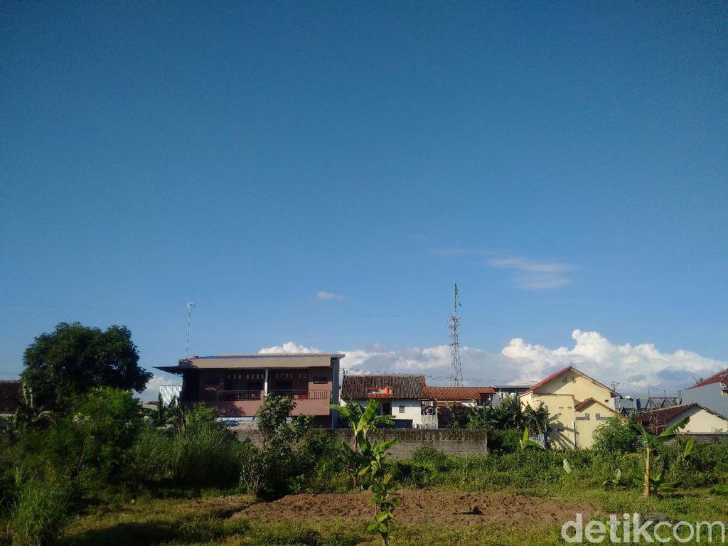 Langit Yogya Cerah Meski Musim Hujan, Ada Apa? Langit Yogya Cerah Meski Musim Hujan, Ada Apa?