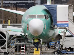 Mantan Pilot Boeing 737 MAX Resmi Didakwa, Terancam Bui 100 Tahun Mantan Pilot Boeing 737 MAX Resmi Didakwa, Terancam Bui 100 Tahun