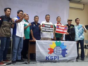 Serikat Buruh Bakal Gelar Demo Tolak Omnibus Law di DPR Lusa