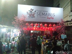 Ayo Mampir! Ada Wayang Potehi dan Sajian Tuk Panjang di Pasar Imlek Semawis