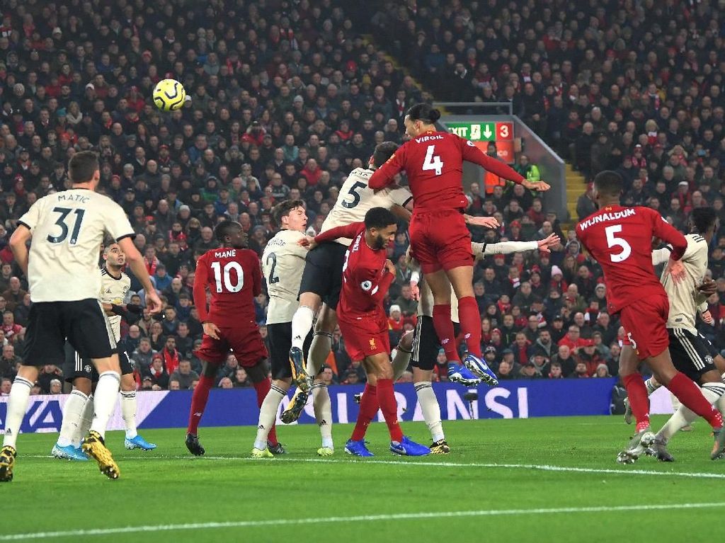 Liverpool Vs Man Utd: The Reds Unggul 1-0 di Babak Pertama Liverpool Vs Man Utd: The Reds Unggul 1-0 di Babak Pertama