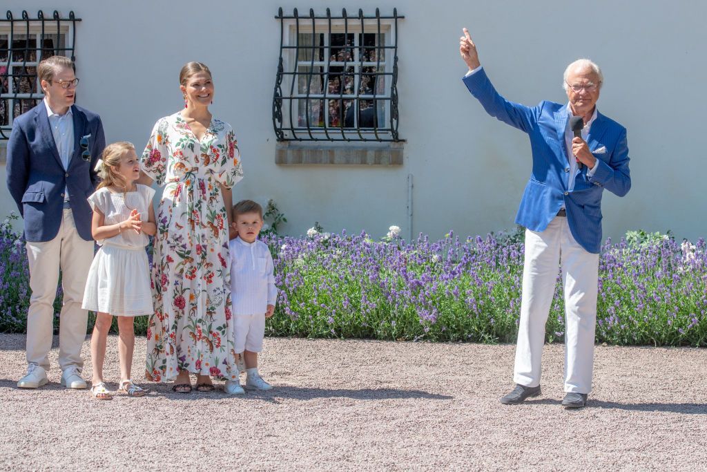 BORGHOLM, SWEDEN - JULY 14: King Carl Gustav of Sweden leads the birthday salute to his daughter during The Crown Princess Victoria of Sweden's 42nd birthday celebrations on July 14, 2019 at Solliden Palace in Borgholm, Oland, Sweden. (Photo by Julia Reinhart/Getty Images)