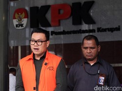 Eks Dirut Perum Perindo Juga Didakwa Terima Gratifikasi USD 30 Ribu-SGD 80 Ribu