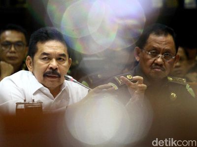 Jaksa Agung Bahas Perkembangan Kasus Jiwasraya Bersama DPR