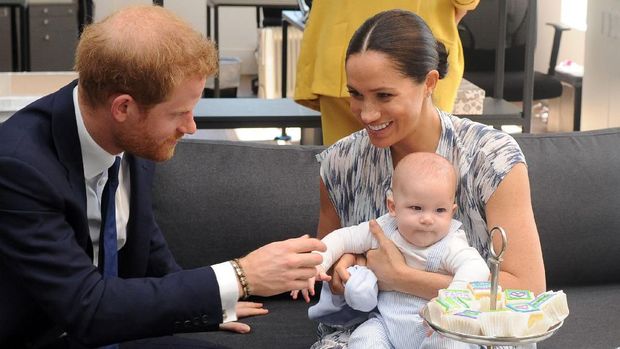 Pidato Lengkap Pangeran Harry Soal Pengunduran Diri