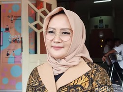 Salat Istikarah Mantapkan Pengusaha Perempuan Ini Nyalon Bupati Kediri
