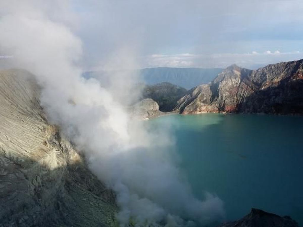 5 Destinasi yang Tak Boleh Dilewatkan di Jawa Timur 5 Destinasi yang Tak Boleh Dilewatkan di Jawa Timur