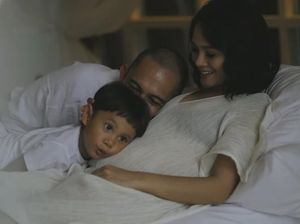 Andien Umumkan Kehamilan Keduanya Lewat Video Puisi Andien Umumkan Kehamilan Keduanya Lewat Video Puisi