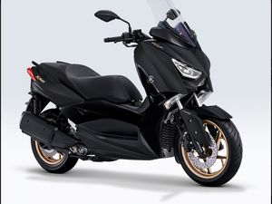 Wajah Segar Xmax dan Aerox Maxi Signature