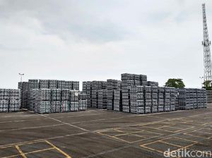 Target Inalum Tak Impor Bahan Baku Aluminium Lagi di 2022