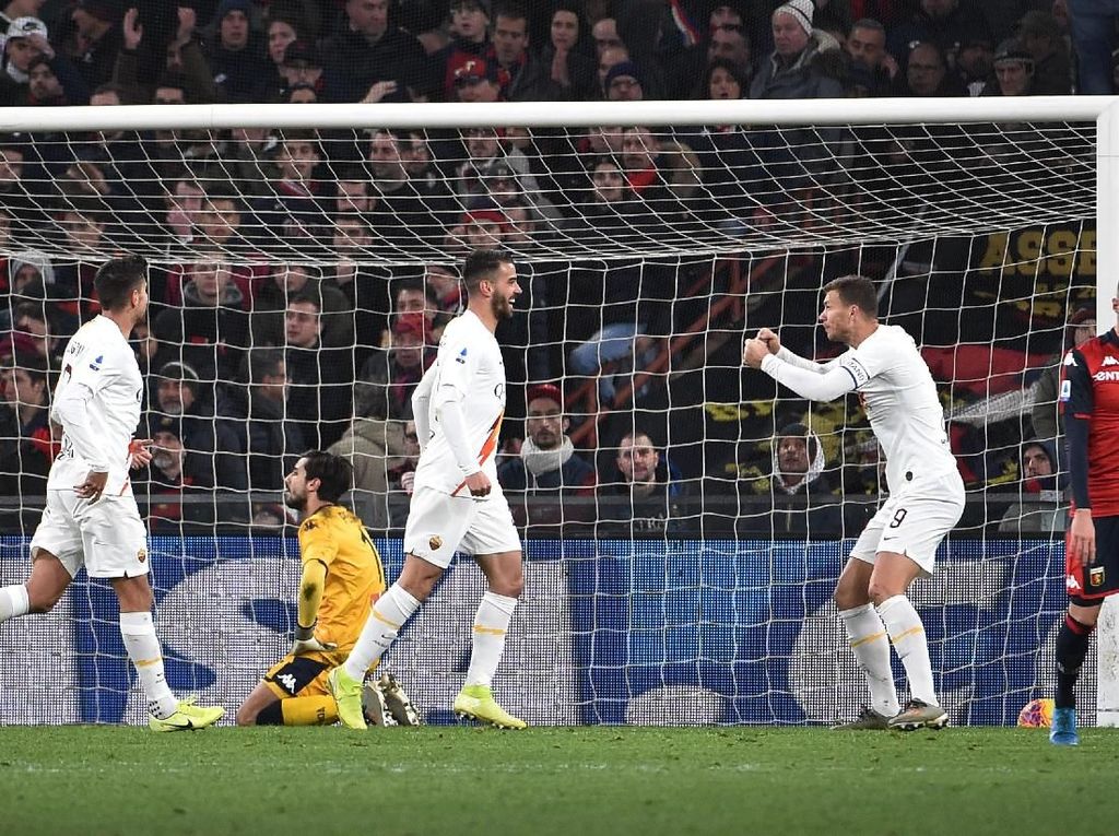 AS Roma Menang di Kandang Genoa 3-1 AS Roma Menang di Kandang Genoa 3-1