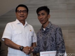 Bertemu Perakit Pesawat Asal Pinrang, Moeldoko Bicara Manajemen Talenta