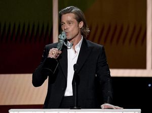 Brad Pitt Bikin Sutradara Ini Nangis Gara-gara Tolak Peran di Film Brad Pitt Bikin Sutradara Ini Nangis Gara-gara Tolak Peran di Film
