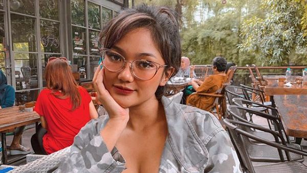 Ini Foto-foto Marion Jola yang Bikin Netizen Bersyukur