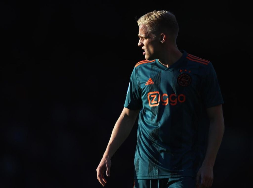 Bakal Saingan dengan Fernandes dan Pogba, Apa Kata Van de Beek? Bakal Saingan dengan Fernandes dan Pogba, Apa Kata Van de Beek?