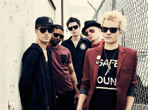 SUM41 Minta Maaf Tak Jadi Datang ke Jakarta Imbas Pembatalan GUDFEST SUM41 Minta Maaf Tak Jadi Datang ke Jakarta Imbas Pembatalan GUDFEST