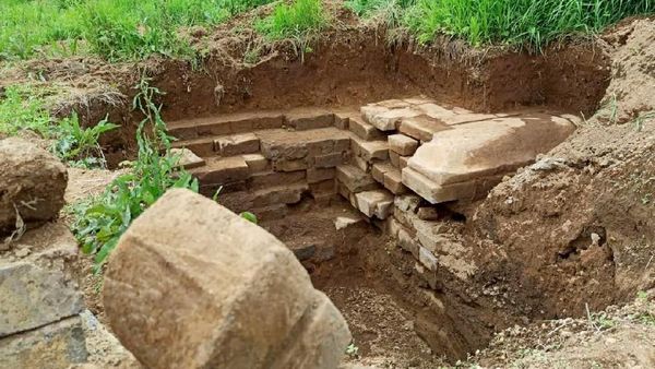 Begini Penampakan Bangunan yang Diduga Candi di Dieng