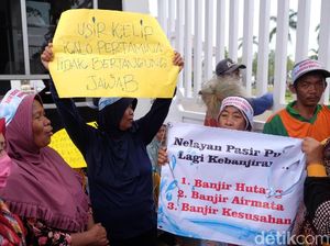 Pertamina Percepat Pembayaran Ganti Rugi Nelayan Rajungan Karawang Pertamina Percepat Pembayaran Ganti Rugi Nelayan Rajungan Karawang