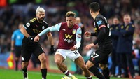 Dilansir Daily Star, Joe Cole menyebut ada lima pemain muda di Lima Inggris yang berbahaya dan punya masa depan cerah. Kelimanya berposisi gelandang yang pertama adalah Jack Grealish yang bermain untuk Aston Villa dan santer direkrut Manchester United. Dia sudah mencetak sembilan gol dan delapan assist sejauh musim ini (Catherine Ivill/Getty Images)