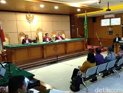 Sidang Meikarta, Keterangan Saksi Sebut Iwa Tagih Uang Rp 1 M