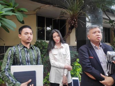 Potret Pramugari Siwi Widi Usai Diperiksa Polisi
