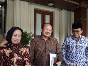 Temui Mahfud, Ombudsman Curhat soal Kementerian Tak Patuhi Rekomendasi