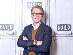 Harry Hamlin Sebut Karier Hancur Setelah Jadi Gay di Film Making Love