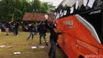 Terobos Latihan PSS, Suporter Minta Kembalikan Seto