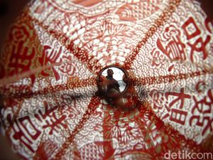 Kemeriahan Imlek Mulai Terasa di Berbagai Daerah Indonesia Kemeriahan Imlek Mulai Terasa di Berbagai Daerah Indonesia