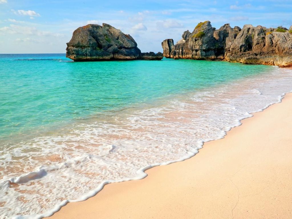 Bermuda Tawarkan Stay Lebih Lama Untuk Pekerja dan Pelajar Bermuda Tawarkan Stay Lebih Lama Untuk Pekerja dan Pelajar