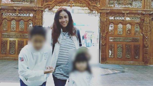 Fanni Aminadia dan anak-anaknya
