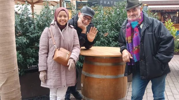 Risqi Prasetiasih dan keluarganya di Italia
