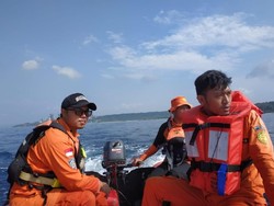 3 Hari Hilang, Wisatawan yang Terseret Ombak Pantai Sawarna Tewas